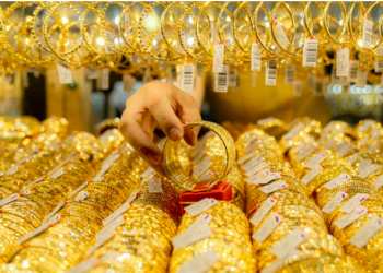 Giá vàng hôm nay 11/10: Vàng 9999 tăng giá