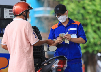 Giá xăng dầu trong nước có thể giảm trong kỳ điều hành ngày 3/10