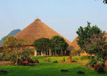 ”Cơn lốc” bán tháo bất động sản đang lan rộng