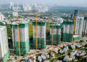 Doanh nghiệp phải lỗ lực” Vượt cơn gió ngược 2023”
