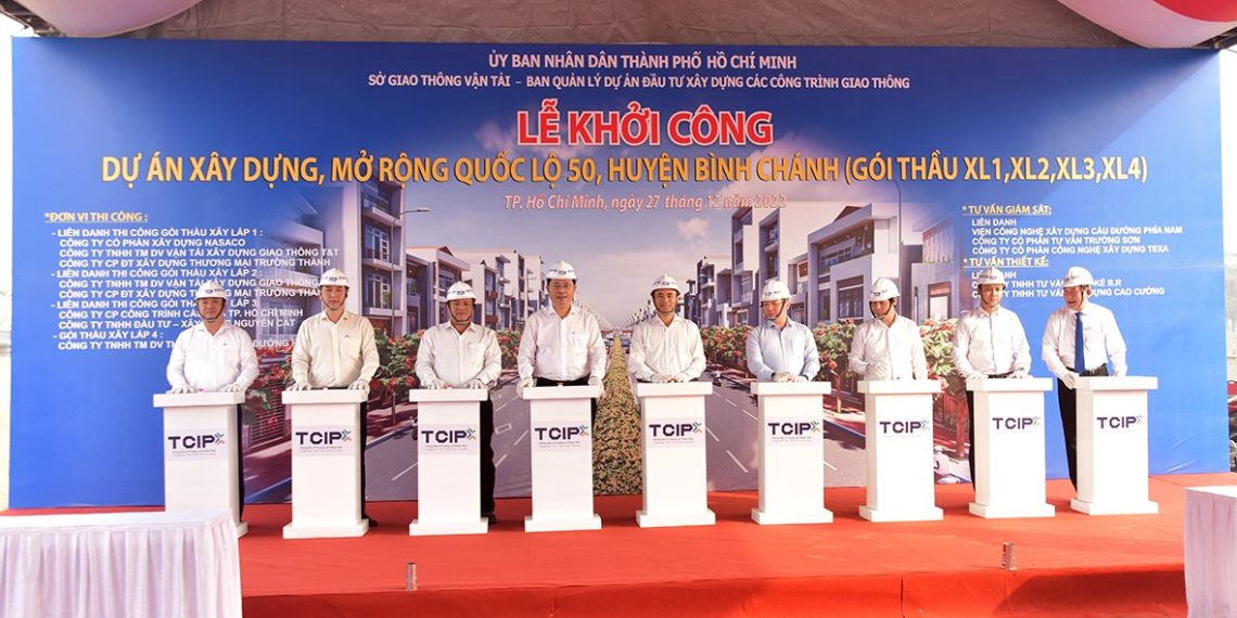 Khởi công dự án xây dựng, mở rộng Quốc lộ 50, huyện Bình Chánh