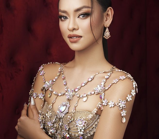 Á hậu Hoà bình Việt Nam Mai Ngô sải bước tại Brave Heart Fashion Show 2022