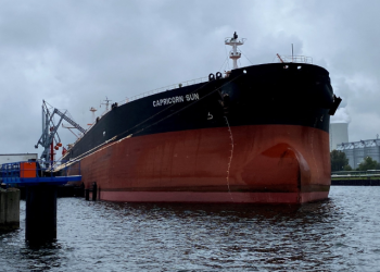 Giá xăng dầu hôm nay 18/12: Dầu Brent có mức tăng hàng tuần lớn nhất kể từ tháng 10