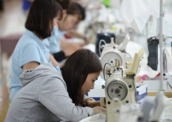 Tại sao các doanh nghiệp nhỏ và vừa vẫn kêu đói vốn khi ngân hàng có nhiều gói ưu đãi, giảm lãi suất?