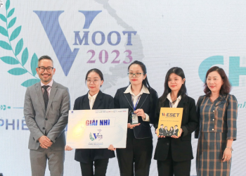 Đội VM55 – DOUBLE JEOPARDY – Trường Đại học Luật TP.HCM – Giải Nhì cuộc thi VMoot – Phiên tòa giả định cấp Quốc gia 2023