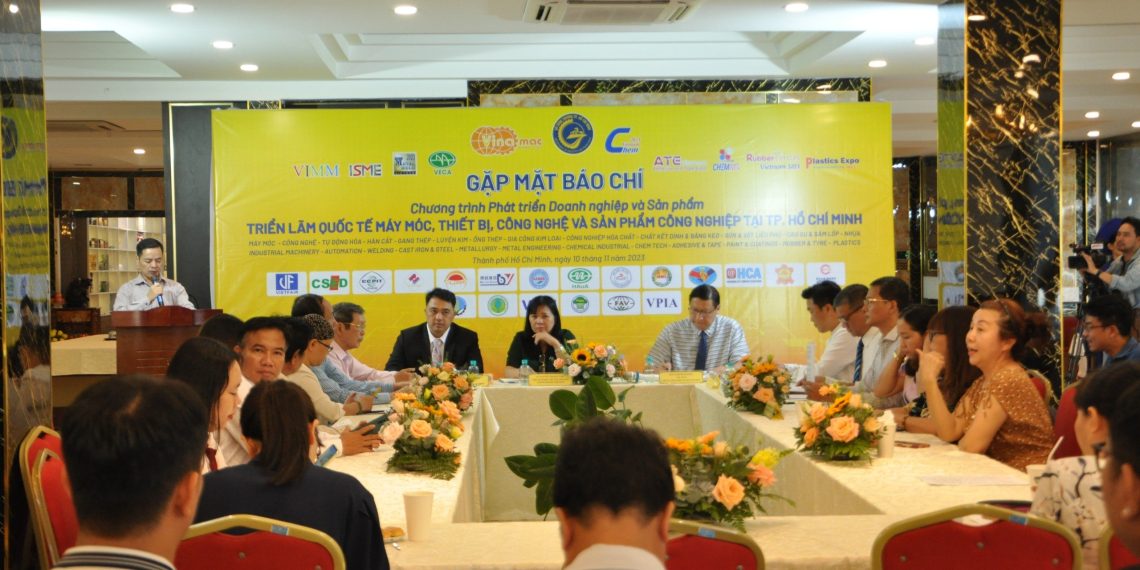 Hơn 750 doanh nghiệp trong và ngoài nước tham gia triển lãm VINAMAC EXPO 2023