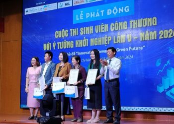 Sinh viên Công Thương với Ý tưởng khởi nghiệp “Đổi mới sáng tạo hướng tới một tương lai xanh – Innovation towards a green future” 