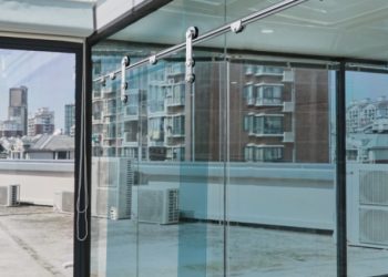 Ưu điểm vượt trội của cửa phòng tắm kính dạng trượt