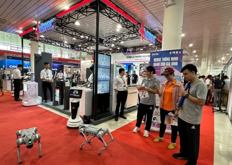 Chính thức khai mạc chuỗi triển lãm công nghiệp & Sản xuất tự động hoá phụ trợ Việt Nam “VIMF” tại Đà Nẵng