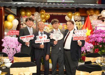  Khai trương Trung tâm Ngoại ngữ Quốc tế Sao Mai tại TP.HCM