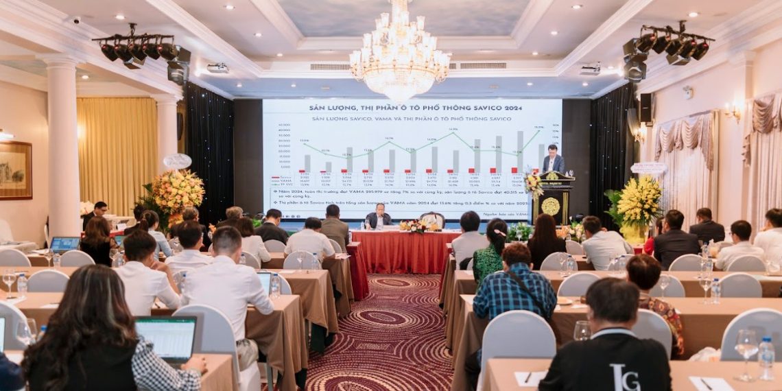 Savico vượt kế hoạch kinh doanh 2024, tiếp tục đầu tư phát triển đại lý Geely và các thương hiệu mới, giữ vững vị thế dẫn đầu giai đoạn 2025 – 2030