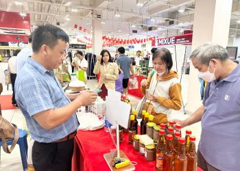 Các sản phẩm OCOP của tỉnh Quảng Trị chính thức tiếp cận với người tiêu dùng TP HCM thông qua hệ thống của Saigon Co.op