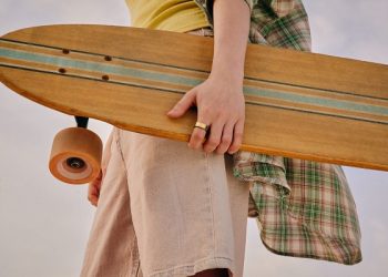 Samsung chính thức ra mắt Galaxy Ring tại Việt Nam: Nhẫn thông minh đầu tiên tích hợp trợ lý sức khỏe cá nhân Galaxy AI