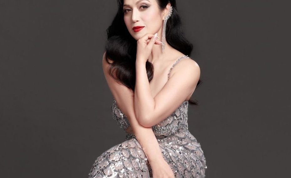 Lâm Thúy Vân khoe sắc trước thềm mini tour tại Việt Nam