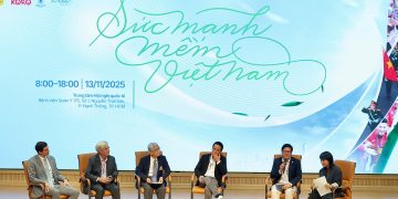 Diễn đàn  Thời khắc Việt 2025“Sức mạnh mềm Việt Nam: Lợi thế – Thách thức – Triển vọng”