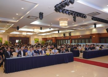 Giải pháp lưu trữ năng lượng cho gia đình và nhà máy công nghiệp